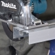 Cortador de metal Makita DCS553Z con depósito 150MM a batería 18V cortando perfil